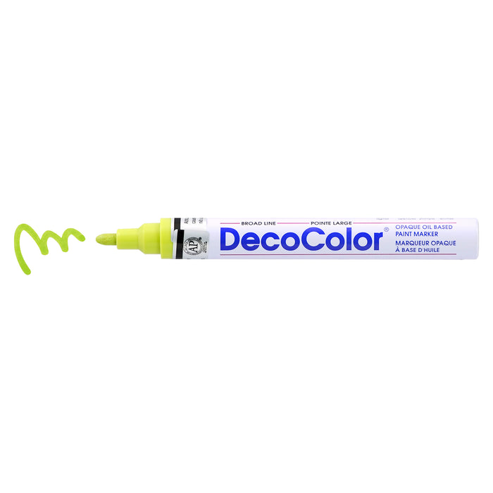 DECOCOLOR Decocolor broad marker in lime green with cap off and a color squiggle at tip